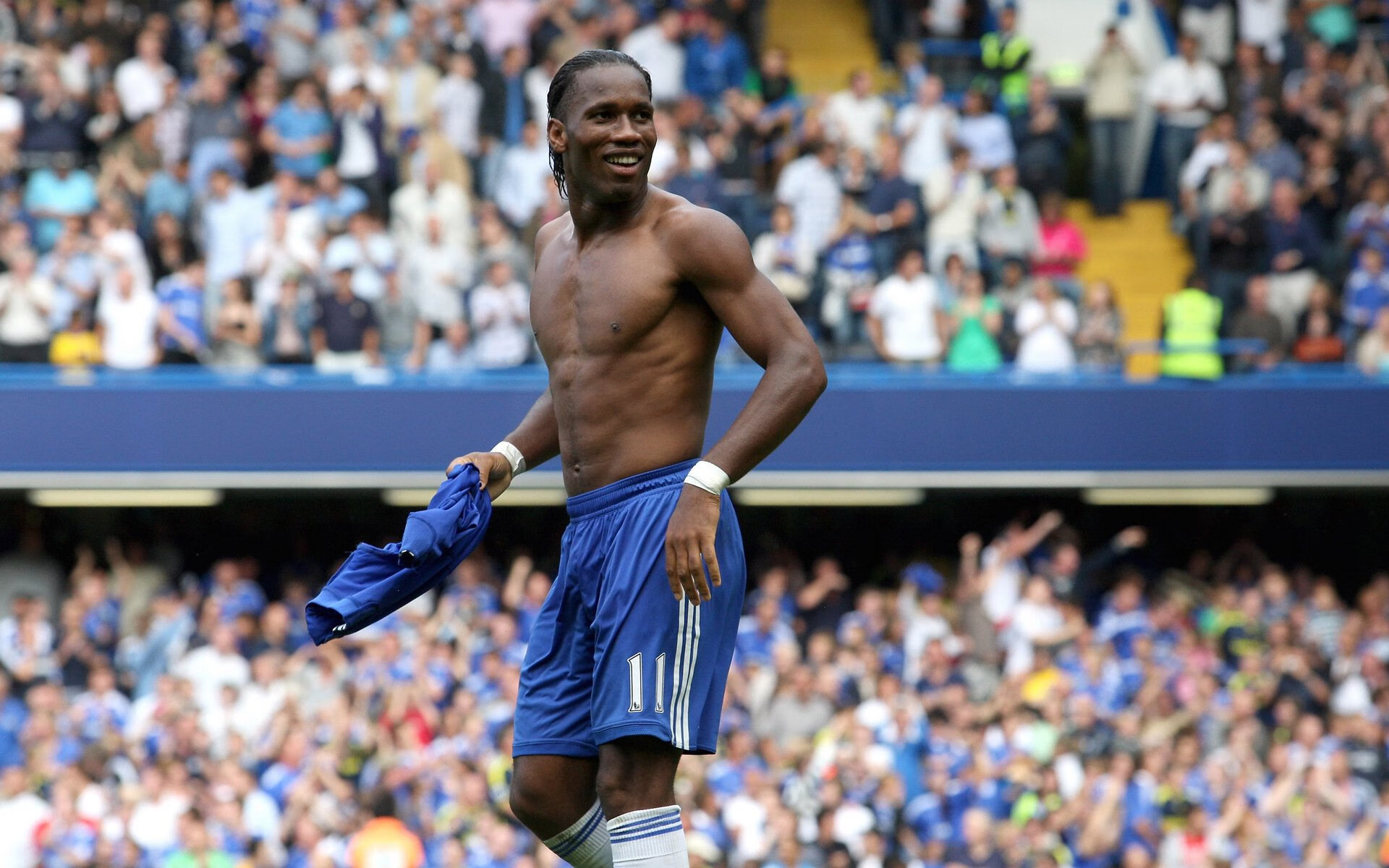 开云体育世界杯-西甲国家德比之夜,迪巴拉全场最佳无争议,当星光刺破红蓝的苍穹 第2张 开云体育世界杯-西甲国家德比之夜,迪巴拉全场最佳无争议,当星光刺破红蓝的苍穹 第2张