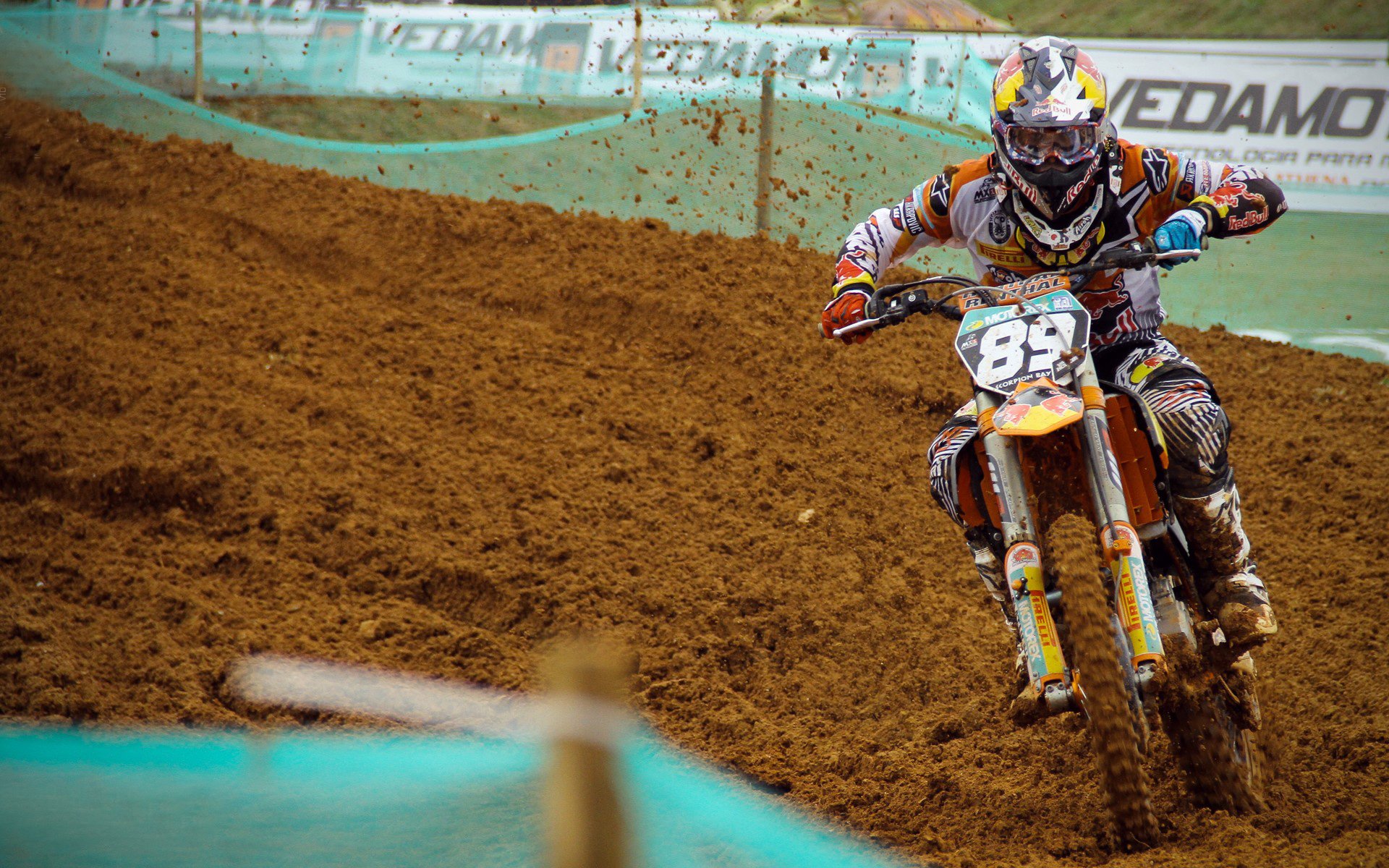 开云体育入口-AC米兰连续得分压制委内瑞拉，斯通斯在季后赛抢七接管比赛，体育无疆界的胜利交响  第2张